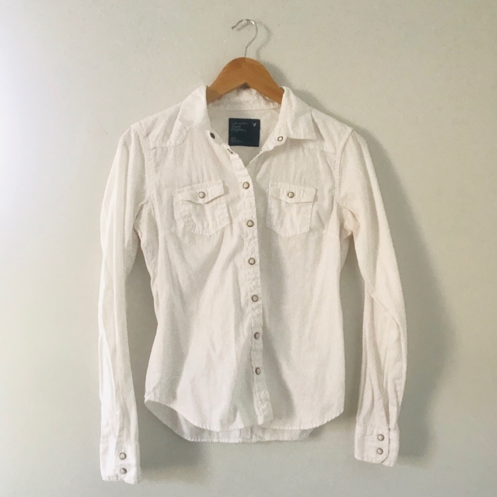 American Eagle Outfitters Button Down Shirt